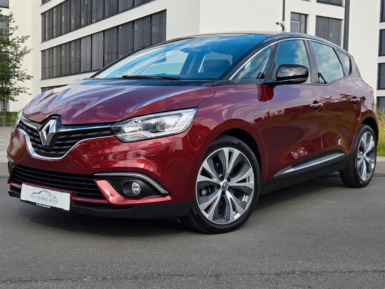 RENAULT Scenic