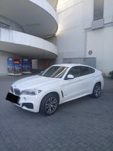 BMW X6 xDrive40d - UNFALLFREI & ORIGINAL KILOMETER - BMW X6 Gebrauchtwagen in Frankfurt