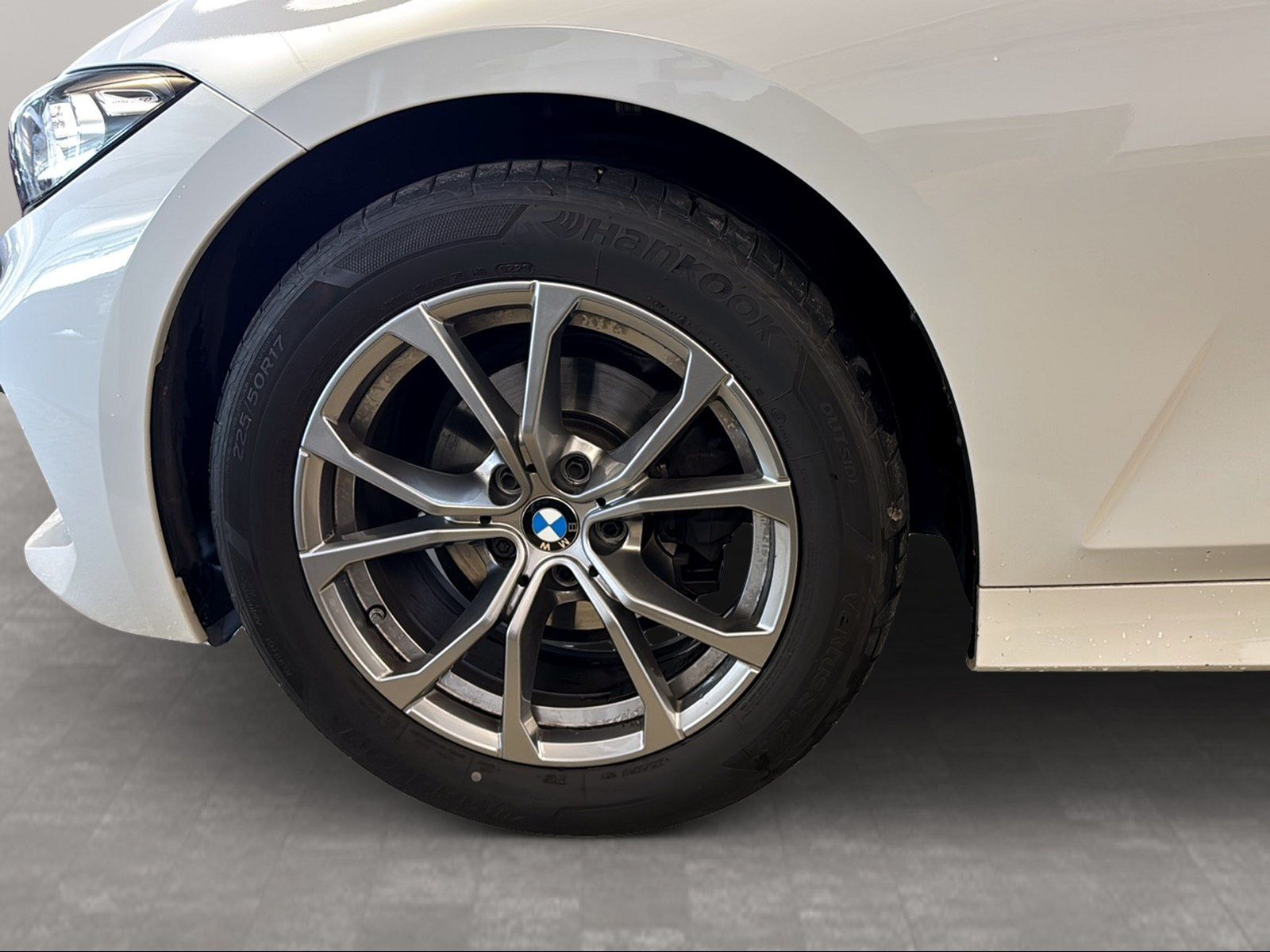 BMW 318i Touring Navi AHK PDC Sportsitze foto 10