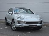 Porsche Cayenne (Luftfeder/Nappa Leder) - silberne Porsche Cayenne
