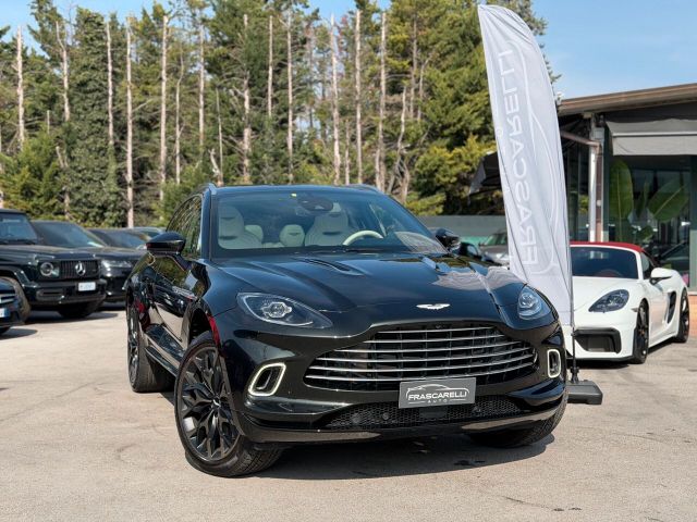ASTON MARTIN DBX