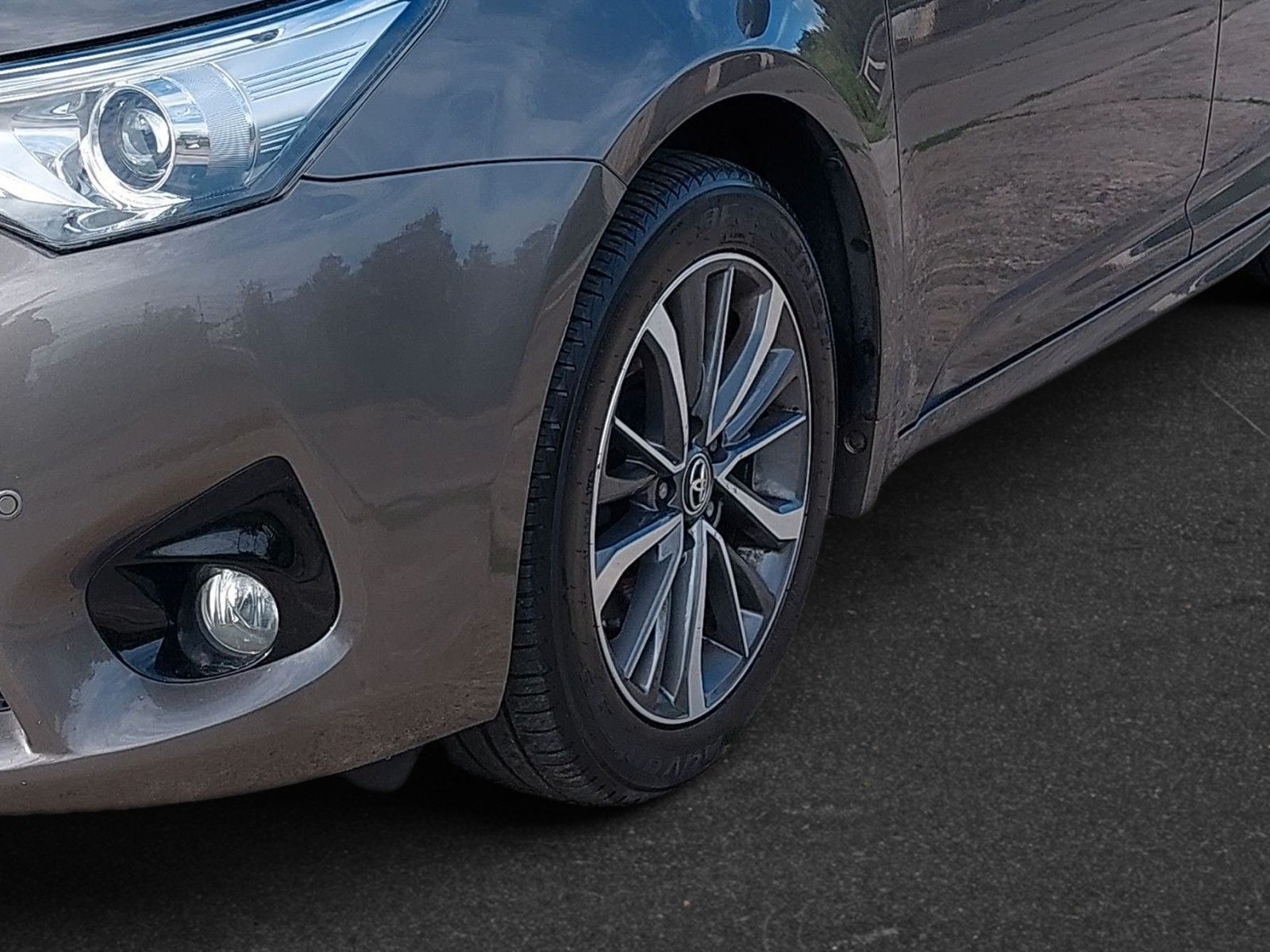 Toyota TOURING SPORTS EDITION-S AHK SHZ KLIMA LED TEMPO – Bild 10