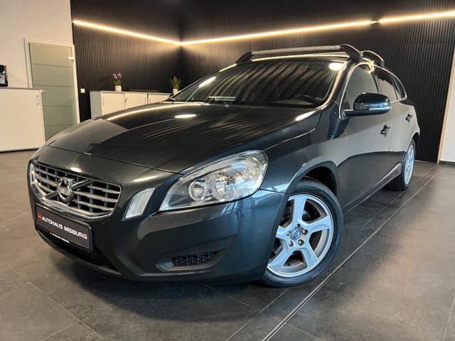 Volvo V60 Kombi Momentum 2.0 D / Navi+Pdc+Mfl+Tempomat