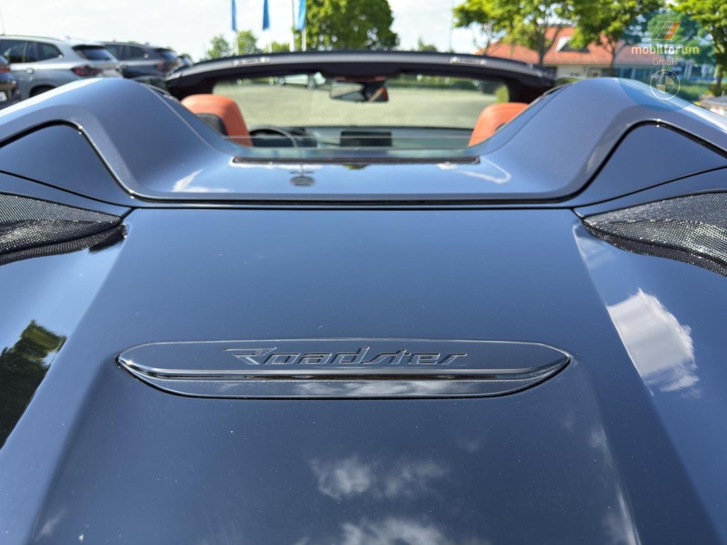 BMW i8 Roadster Ultimate Sophisto-Edition 1 of 200