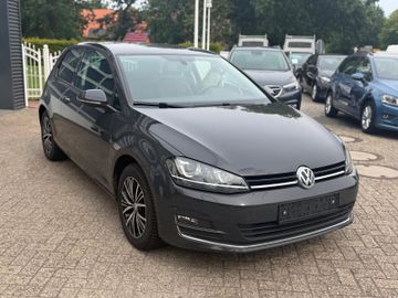 Volkswagen Golf - 3