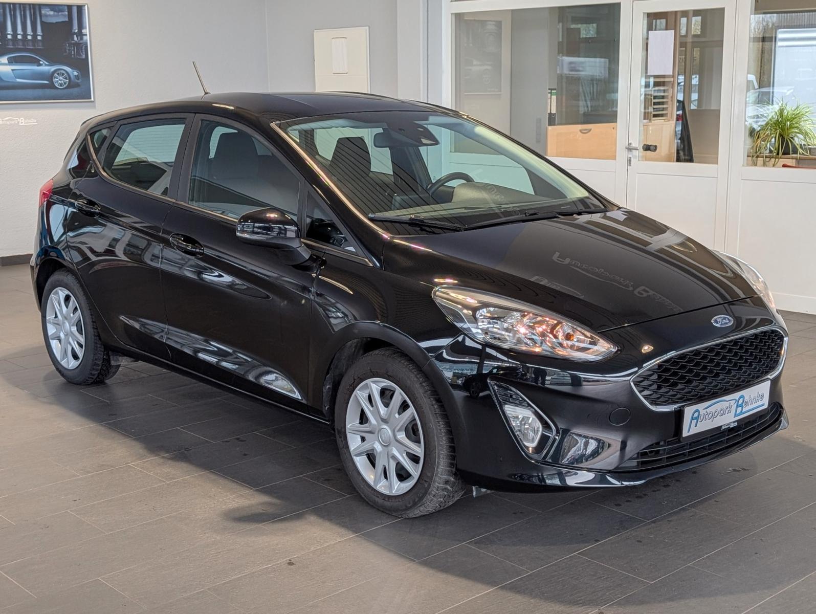 Ford Fiesta 1.5 TDCi Cool&Connect*Navi*PDC*CarPlay