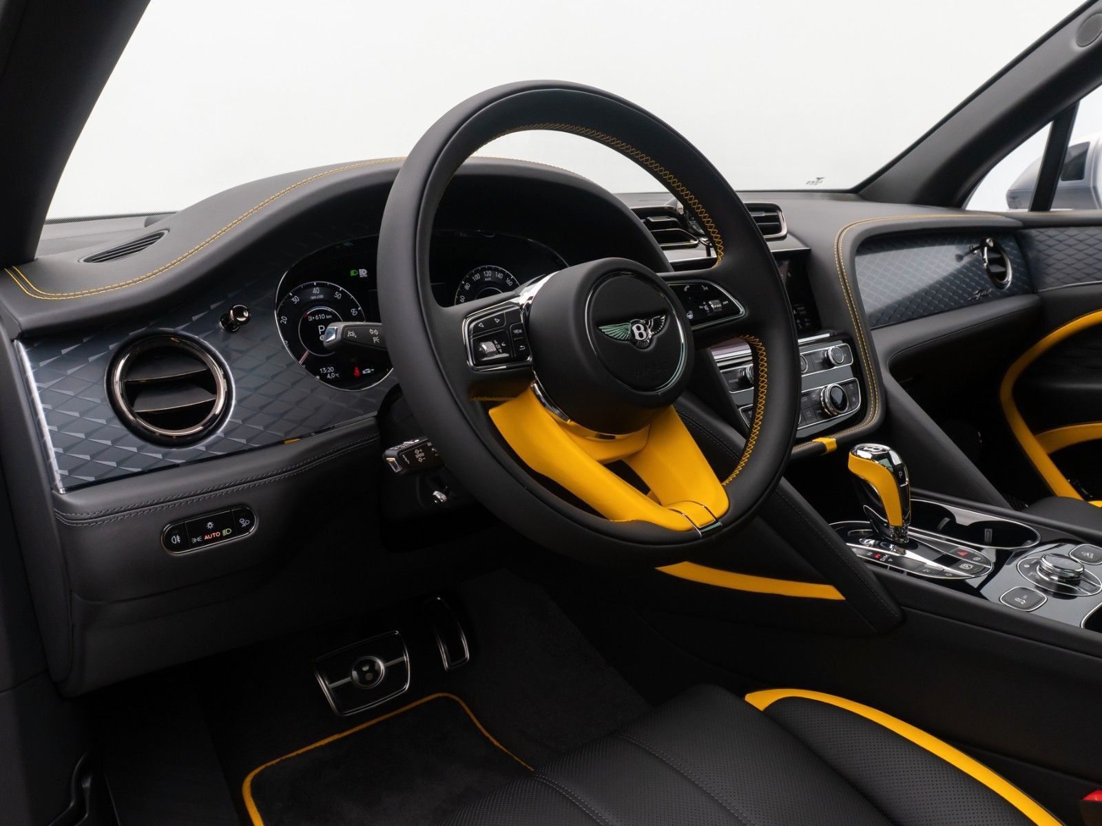 Fahrzeugabbildung Bentley Bentayga 4.0 V8 Speed Individual Carbon MegaVoll