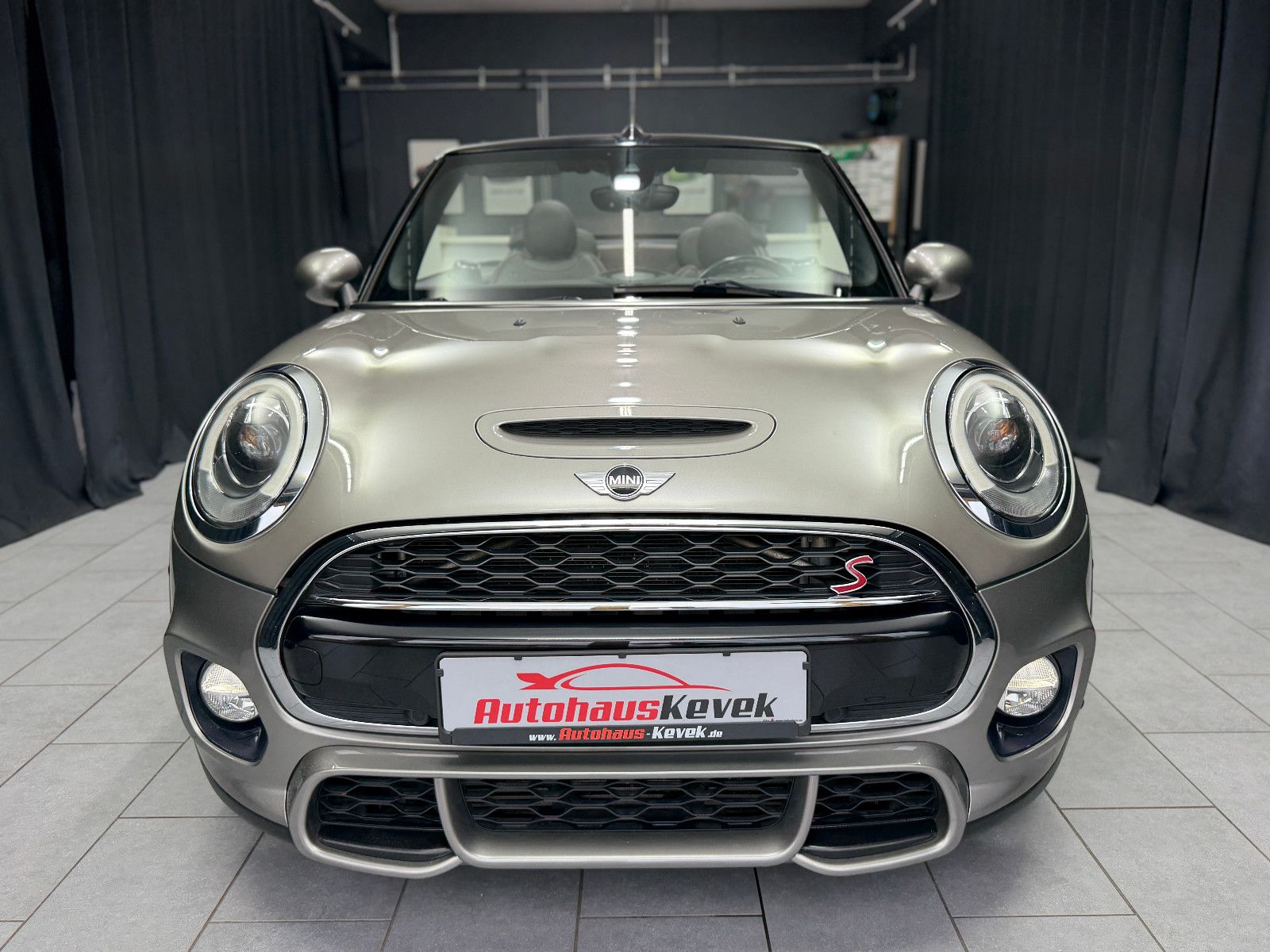 Fahrzeugabbildung MINI Cooper S Cabrio |AUTOMATIK|HuD|RF-KAMERA|LED