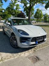 Porsche Macan Kreide, SportDesign, INSPEKTION, 21 Zoll - Porsche Macan Gebrauchtwagen in Stuttgart