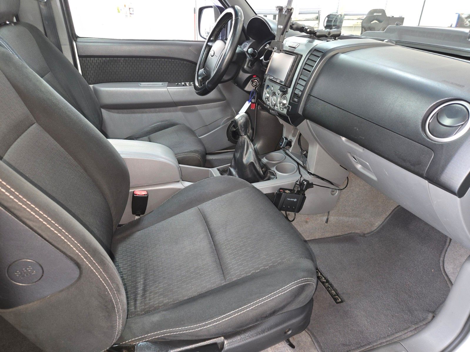 Fahrzeugabbildung Ford Ranger XLT Doppelkabine 4X4*ATM 67000 KM