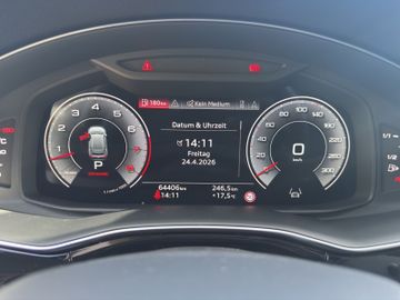 Audi Q8 - 10