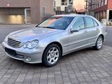 Mercedes-Benz C 180 Lim. Elegance|2.Hand|TÜV Neu|Scheckheftge. - gebrauchte Mercedes-Benz C 180 aus dem Jahr 2004