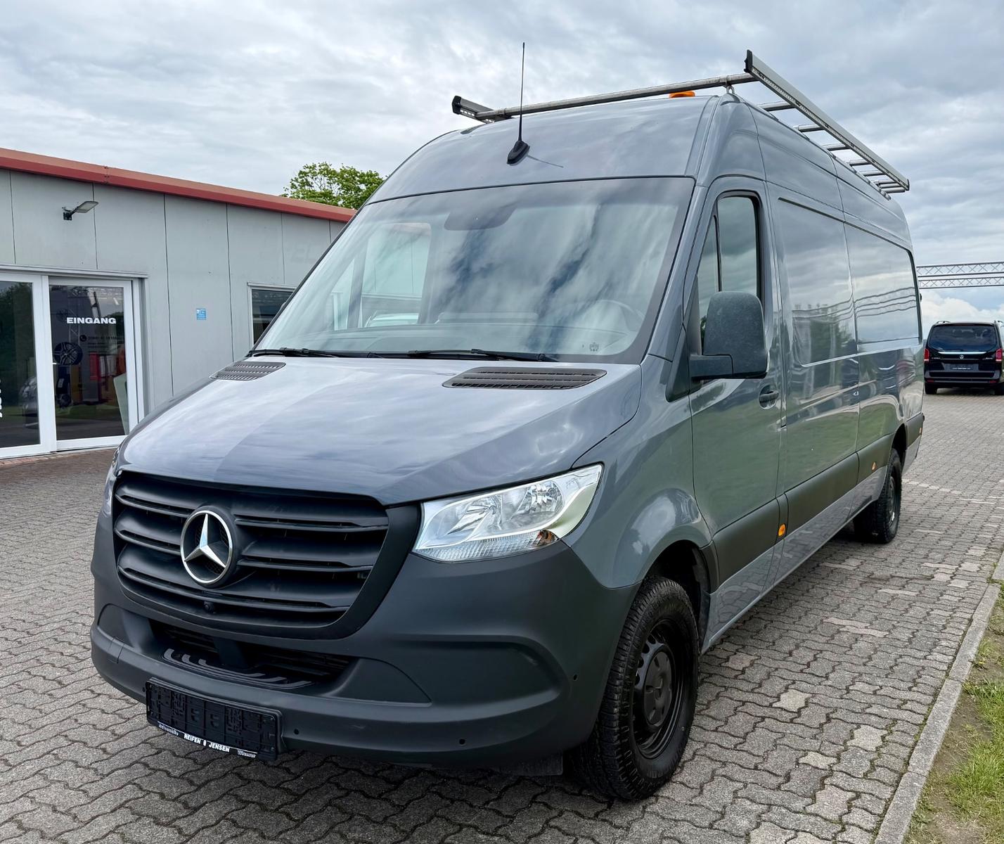Mercedes-Benz SprinterKasten319CDI/V6/L3/H2/AHK3.5t/360°/Mwst