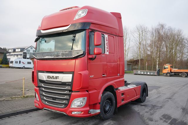 DAF XF 530 SuperSpaceCab mit Retarder, 2x Tank!