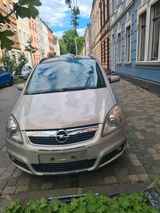 Opel Zafira B 1.9CDTI - Opel Zafira aus 2006 mit Diesel-Antrieb
