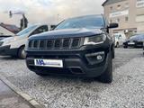 Jeep Compass Trailhawk 4WD Leder Pano Cam AHK - Jeep Gebrauchtwagen in Stuttgart