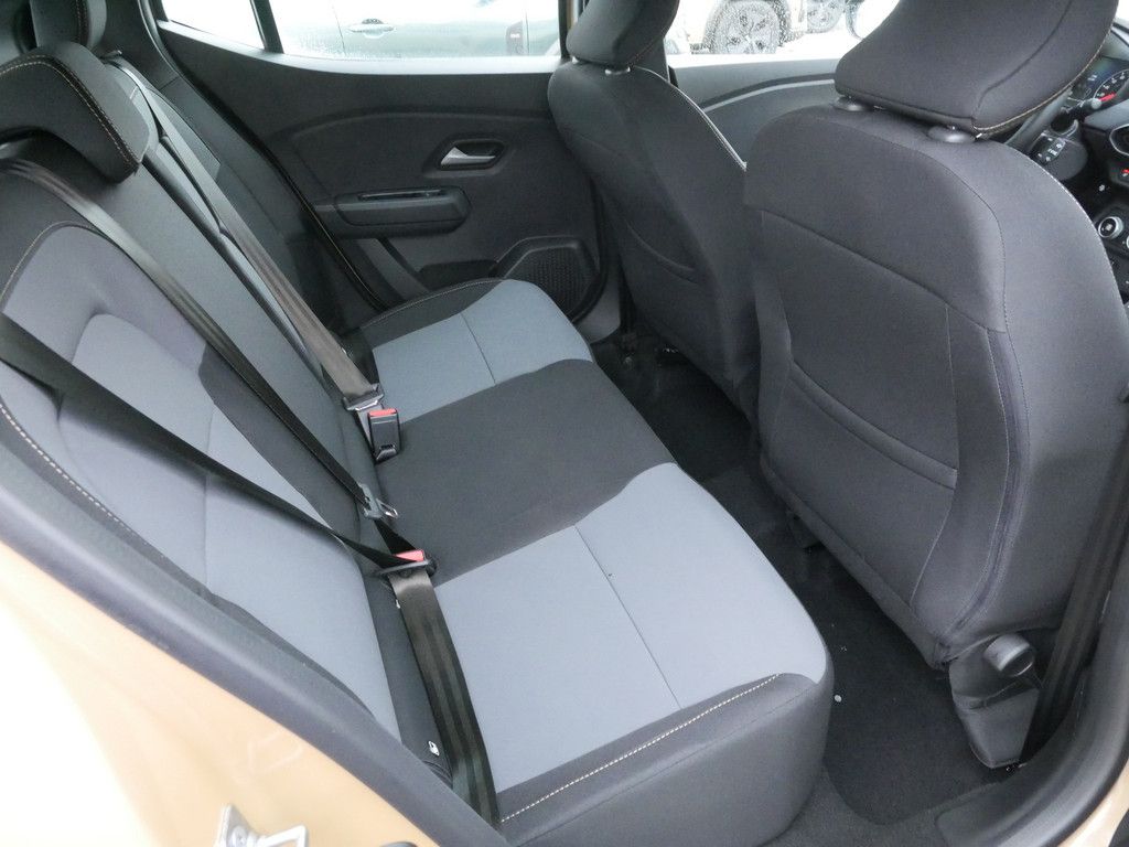 Fahrzeugabbildung Dacia Sandero Stepway Extreme+ TCe 110