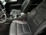 Volvo XC 40 Momentum 2WD LED LEDER KAMERA - Volvo: 2.4
