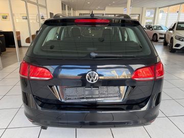 Volkswagen Golf - 9