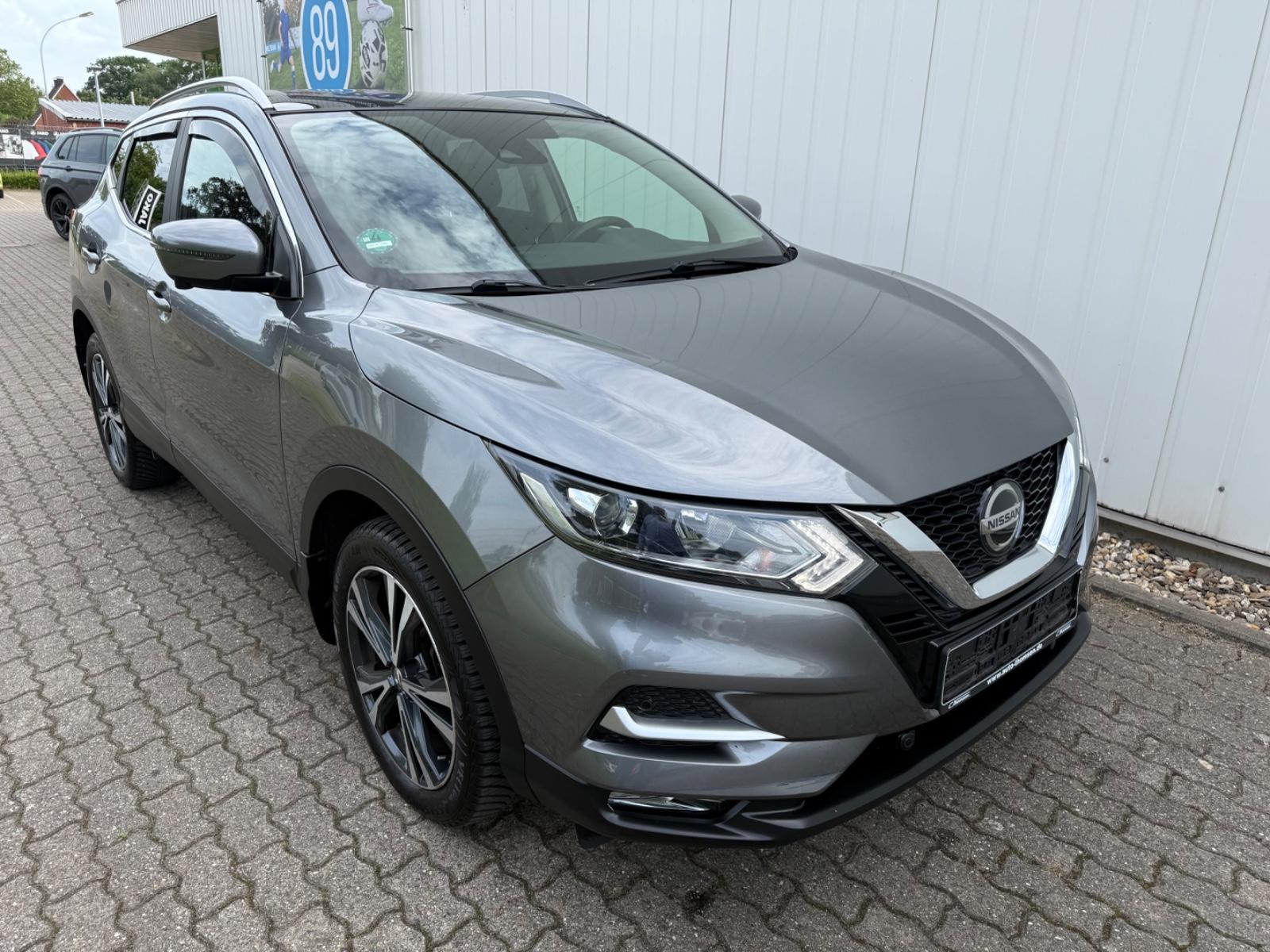 Nissan Qashqai Tekna*PANO*360C*LED*LÄUFT UNRUHIG*