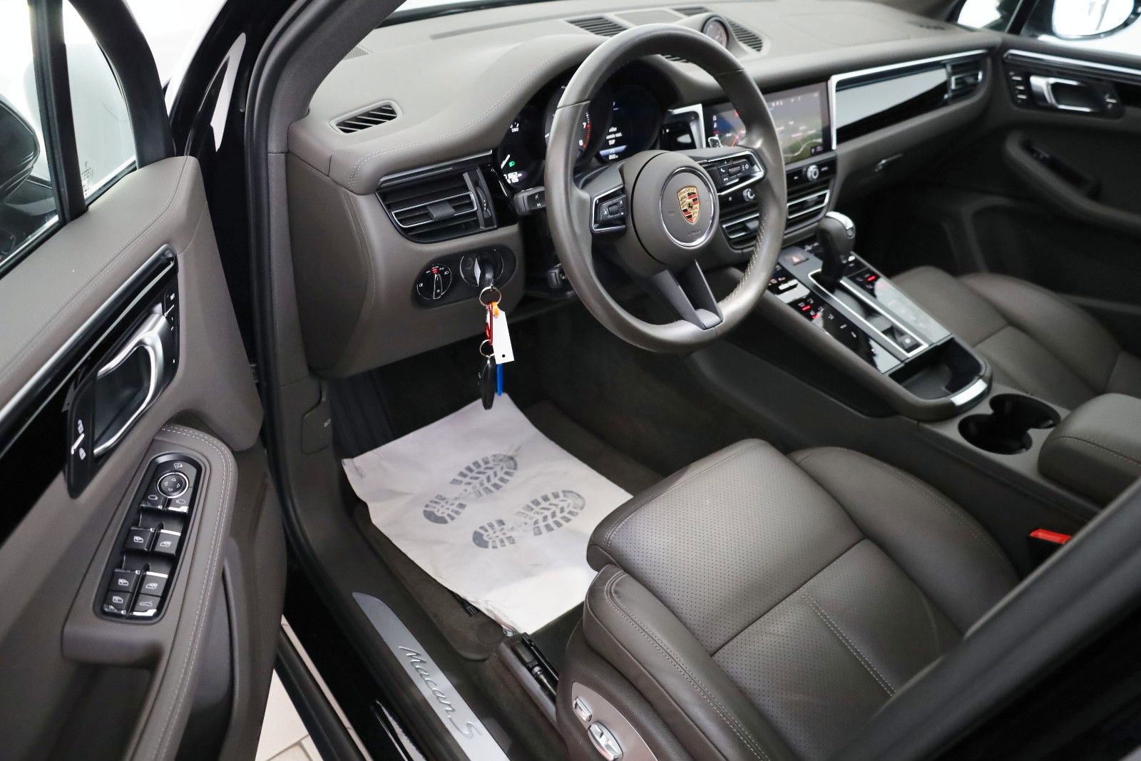 Fahrzeugabbildung Porsche Macan S,Leder,Navi,PCM,LED,Memorysit.,ACC,AHK.el