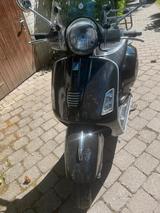 Piaggio Vespa GTS 300 - Piaggio GTS 300
