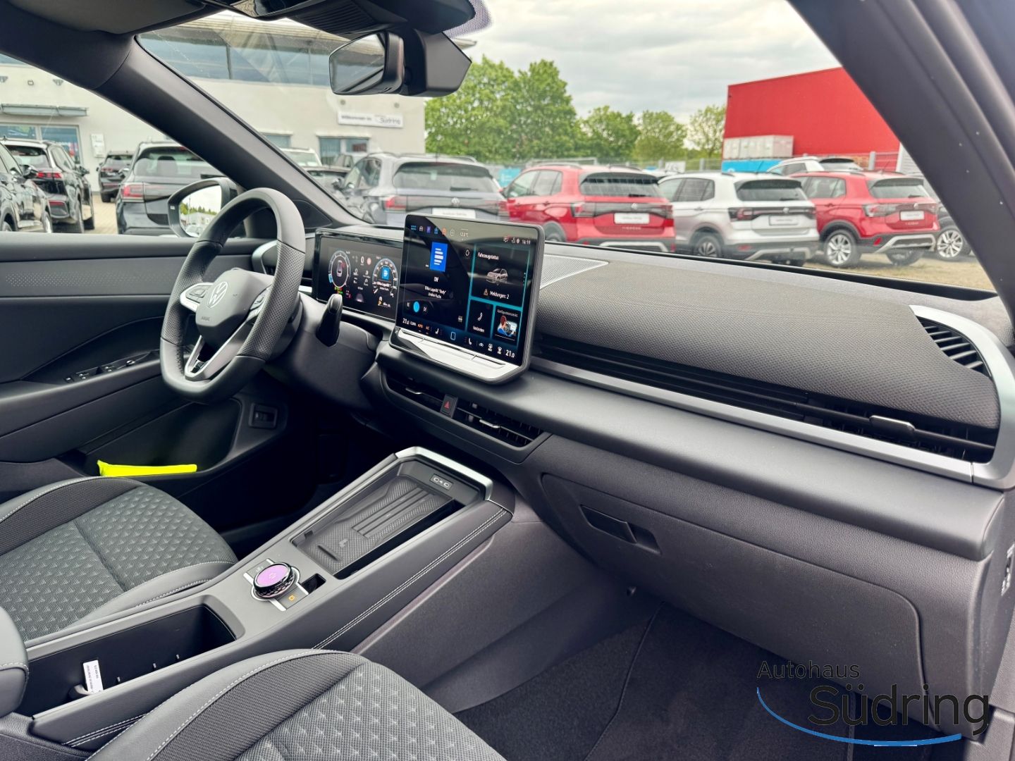 T-Roc 1.5eTSI R-Line AHK LED ACC AppConnect