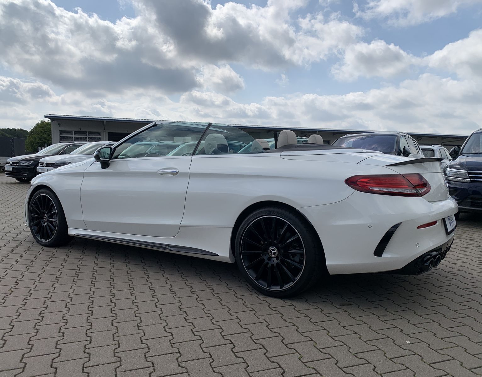 Fahrzeugabbildung Mercedes-Benz C 43 AMG 4Matic*360*AHK*Burmester*CarbonPaket*