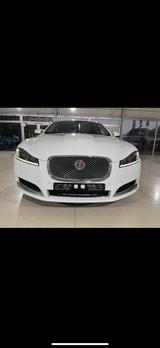 Jaguar XF 2.2 L Diesel Sportbrake - - gebrauchte Jaguar XF aus dem Jahr 2014