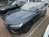 Volvo V60 T6 Twin Engine AWD Core Plug-In (E6e) Klima - : Blau, Standheizung, Kombi