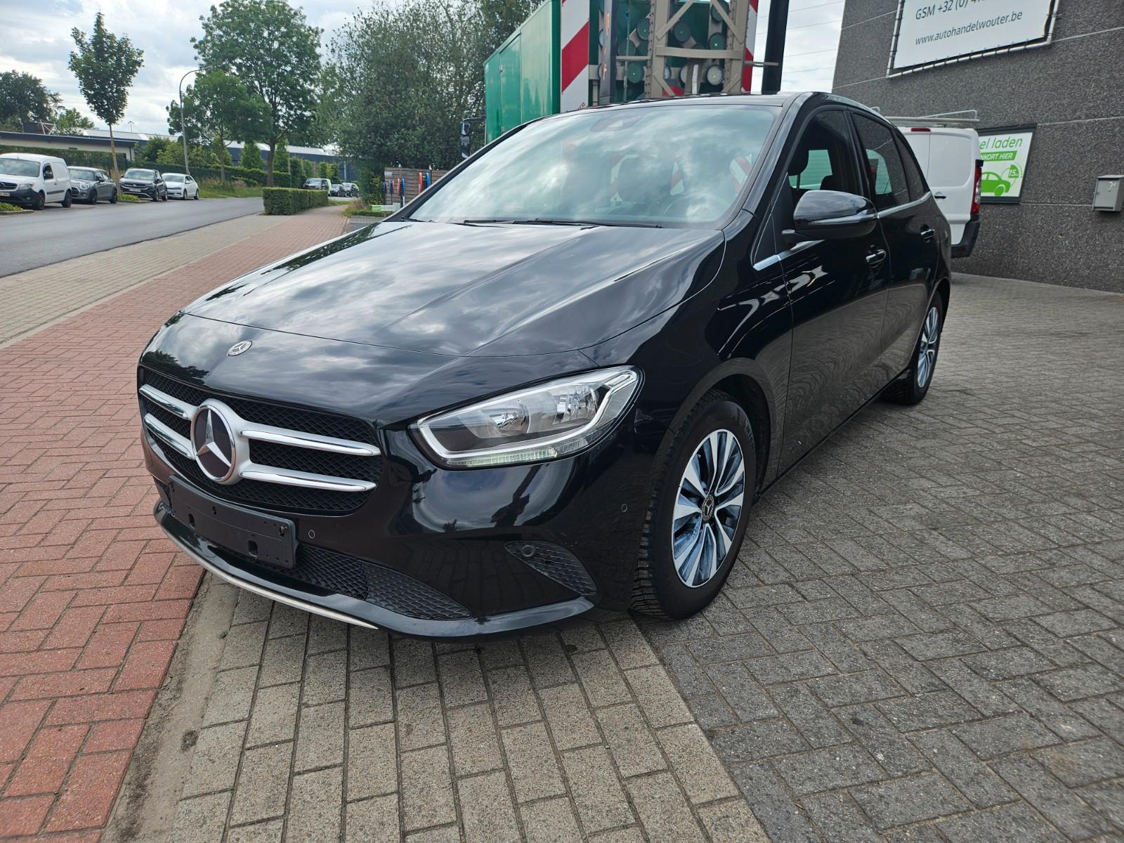 Mercedes-Benz B 180 d