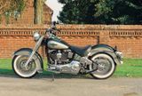 Harley-Davidson Heritage Softail Special FXST