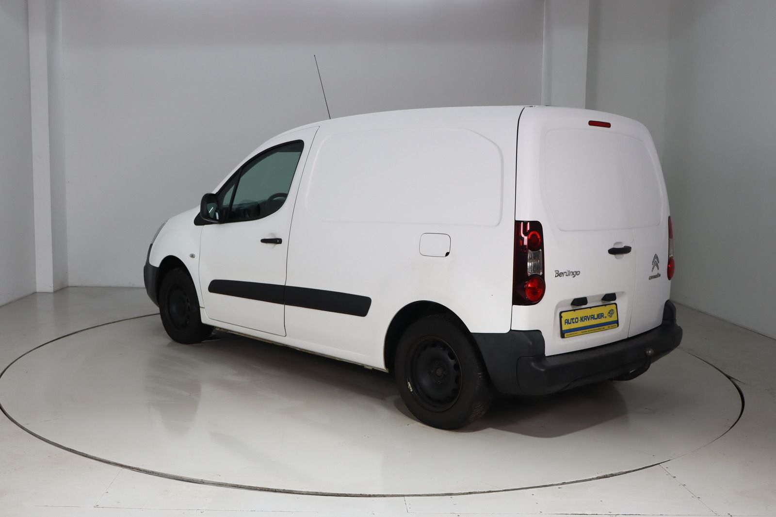 Fahrzeugabbildung Citroën Berlingo Kasten Business HDI 75