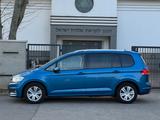 Volkswagen Touran Sound BMT/Start-Stopp 7-Sitzer - VW Touran Gebrauchtwagen in Stuttgart