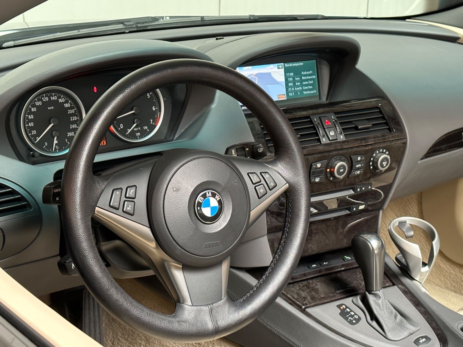 Fahrzeugabbildung BMW 645Ci Cabrio/Navi Prof./Xenon/Wenig km