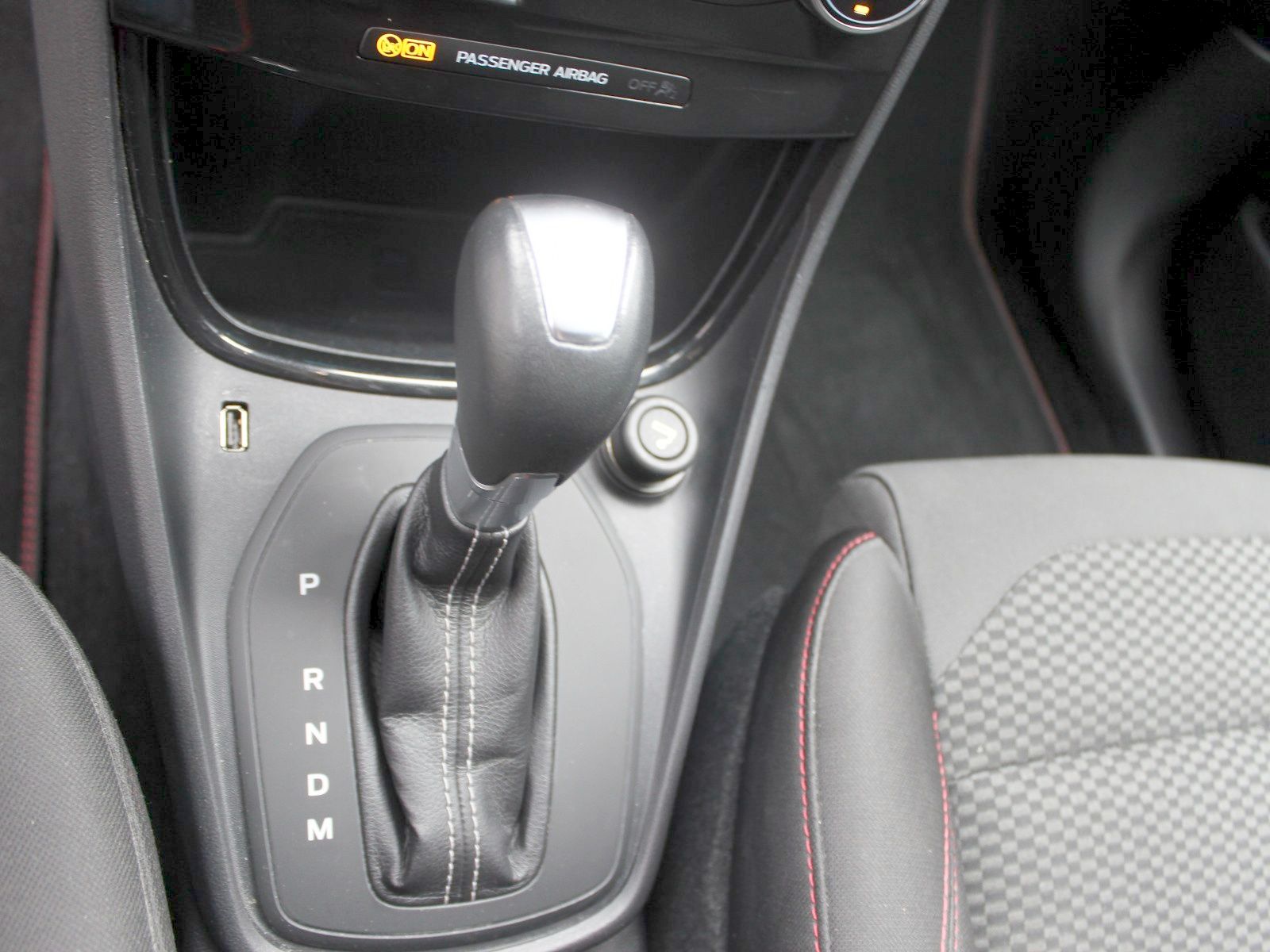 Fahrzeugabbildung Ford Puma ST-Line 1,0 EcoBoost