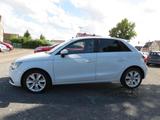 Audi A1 ambition 2.Hd. 5trg.   LED  SHZ  Allwetter  T - Audi A1: 2.1