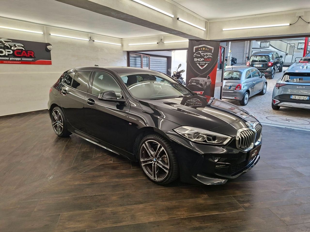 BMW SERIE 1 m sport imagem 3