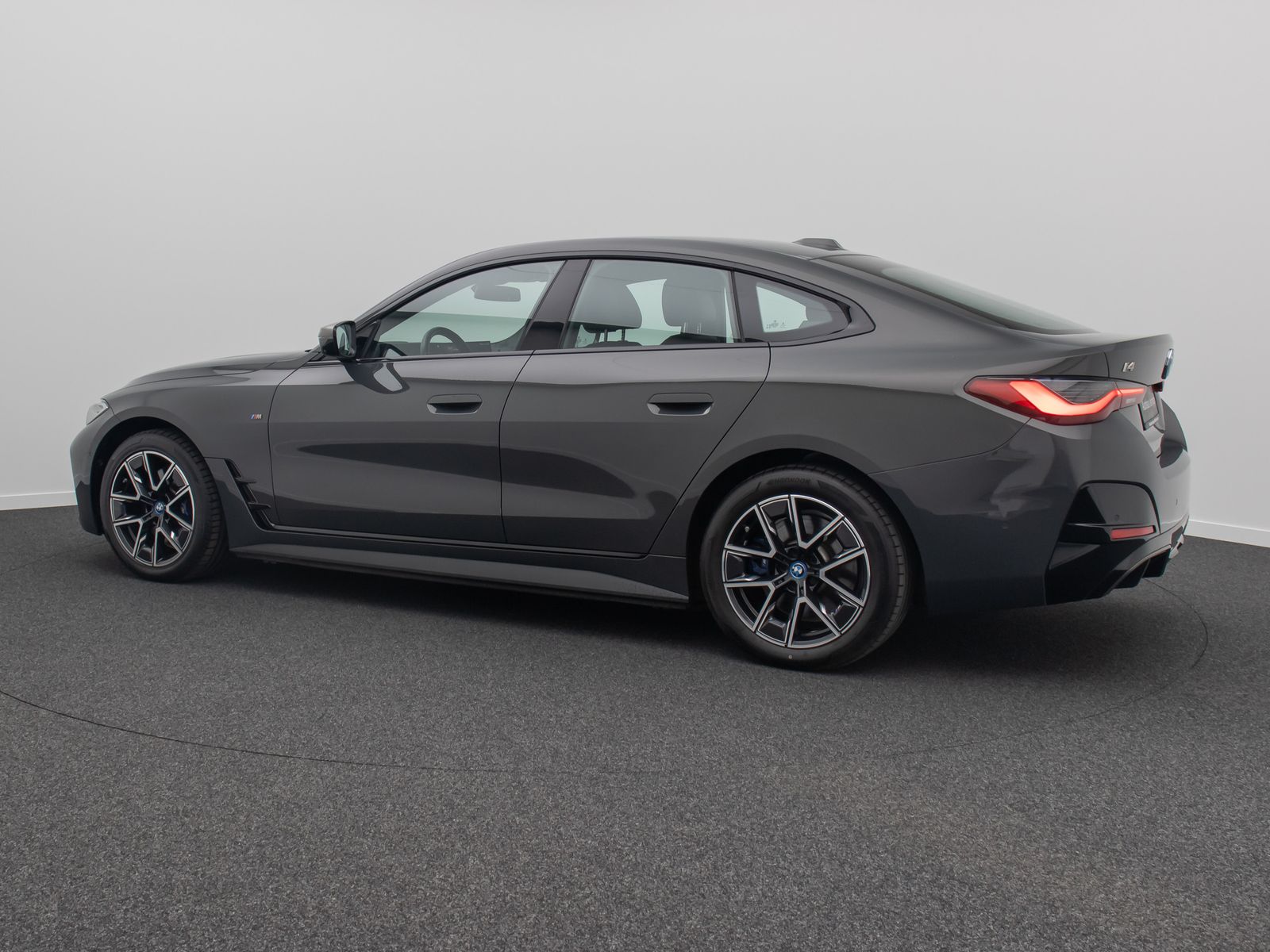 Fahrzeugabbildung BMW i4 M50 360° HUD H/K Lenkrhzg ACC Fernlichtassist