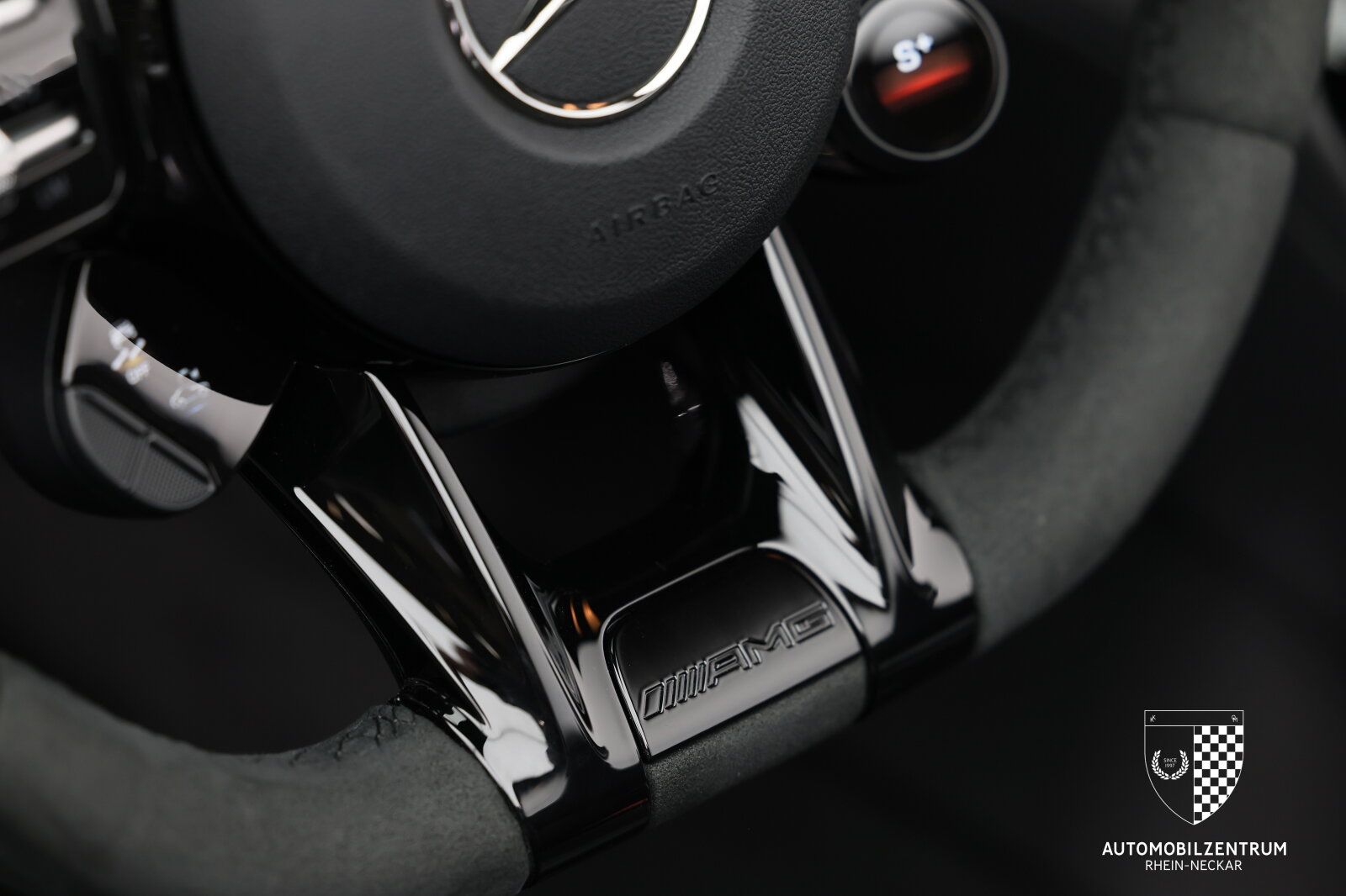 Mercedes-Benz AMG GT R - Bild 26