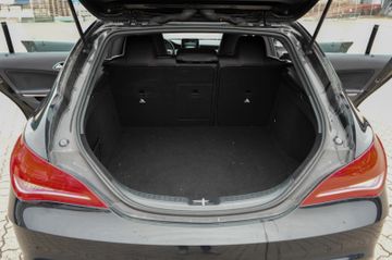 Mercedes CLA Shooting Brake - 12
