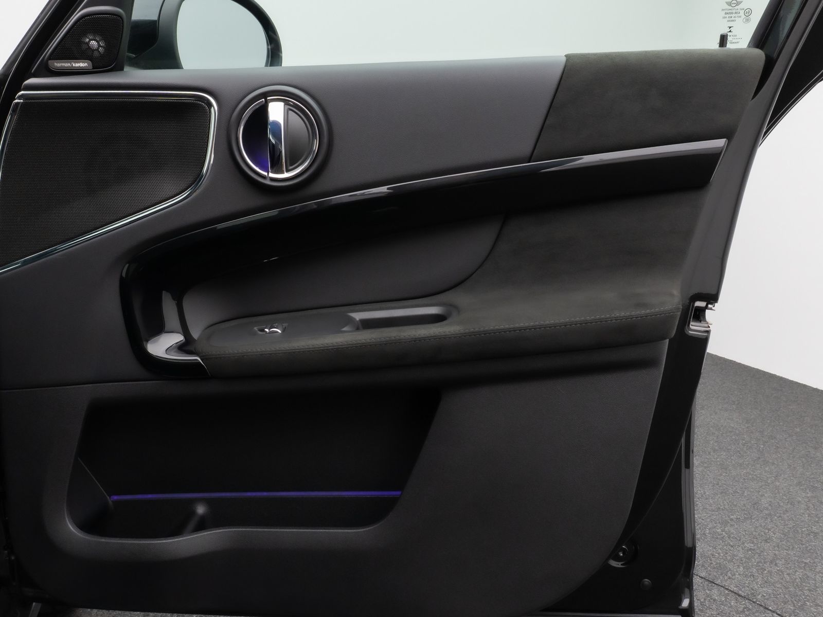 Fahrzeugabbildung MINI Countryman SE (Cooper) ALL4 Panorama Kamera HUD