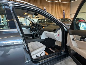 MYAUTOCENTER – Gebraucht- und Jahreswagen mit Werkstattservice in Pfaffenhofen Mercedes-Benz C 220 T CDI Blueefficiency *2. Hand*CD-Wechsler*