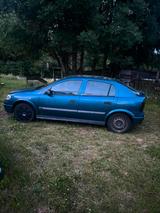 Opel Astra G CC 1,8 16V - Opel Astra aus 2000: 1.8