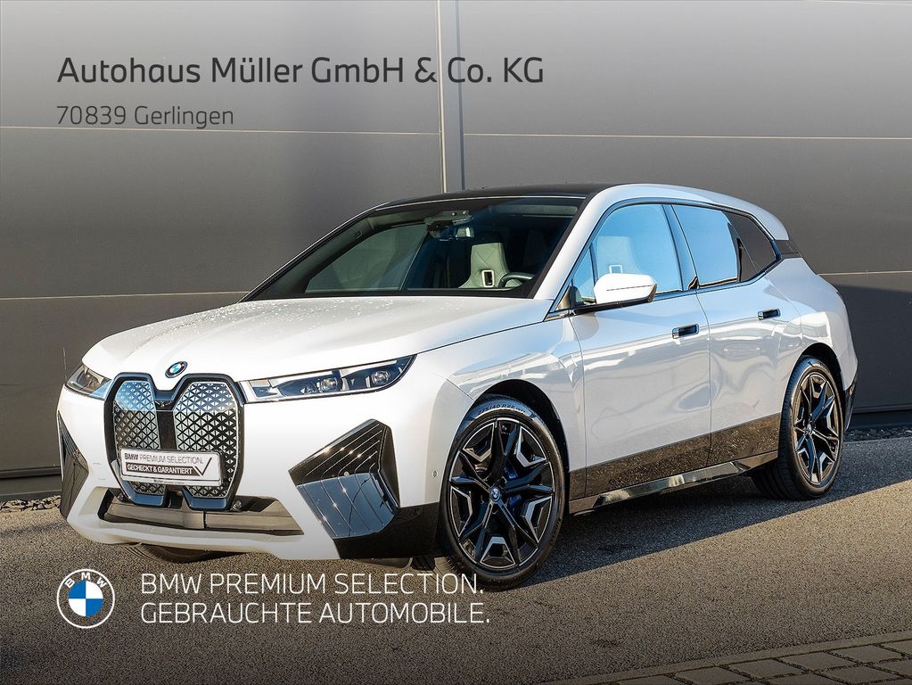 BMW iX