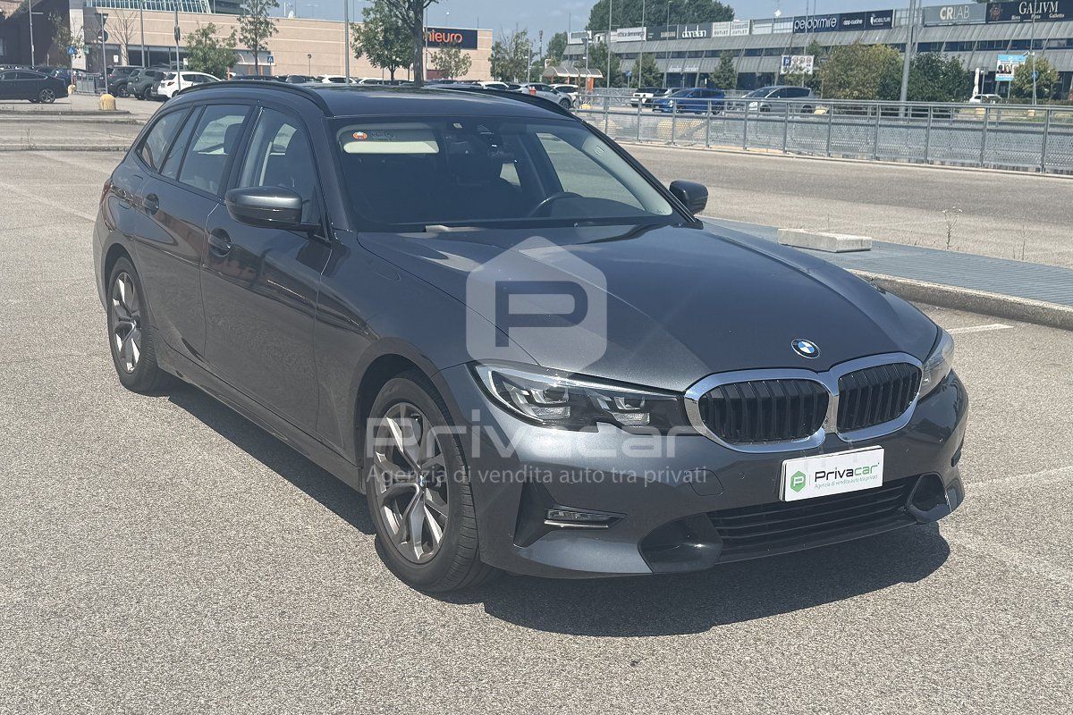 BMW 320d Touring Business Advantage aut. imagem 3