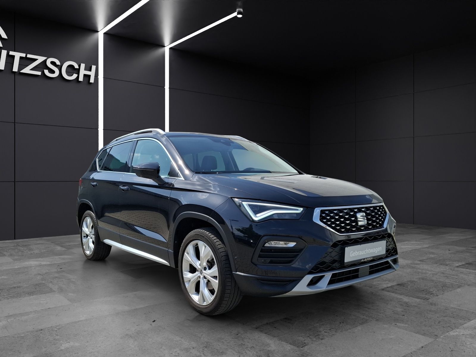 Fahrzeugabbildung SEAT Ateca TSI Xperience DSG LED AHK Navi AID ACC RFK
