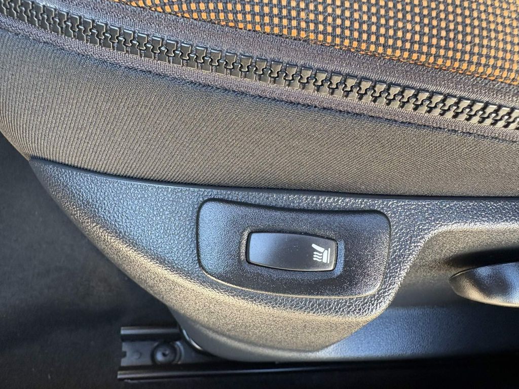 RENAULT Captur - Bild 8