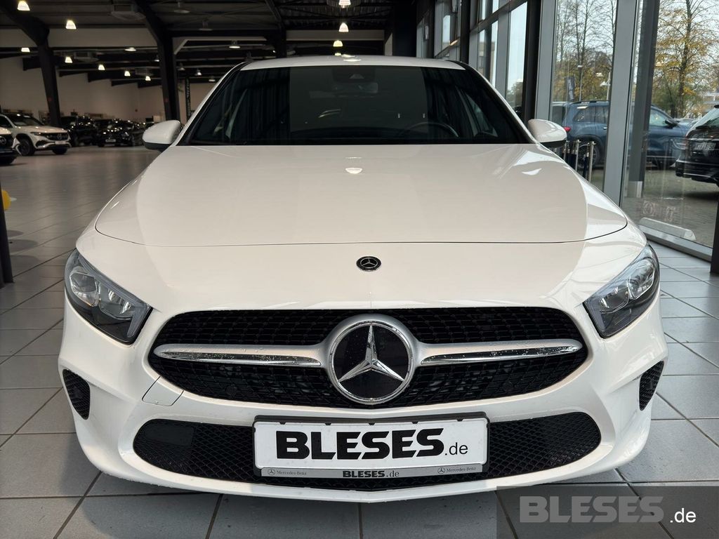 MERCEDES-BENZ A 180 – Bild 2