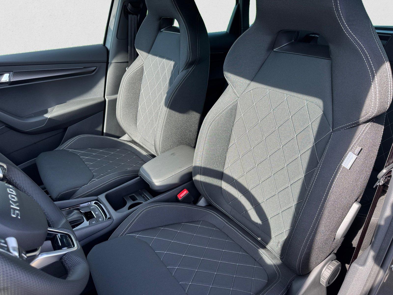 Skoda Karoq Sportline TDI DSG|AHK|SHZ|ACC|PDC